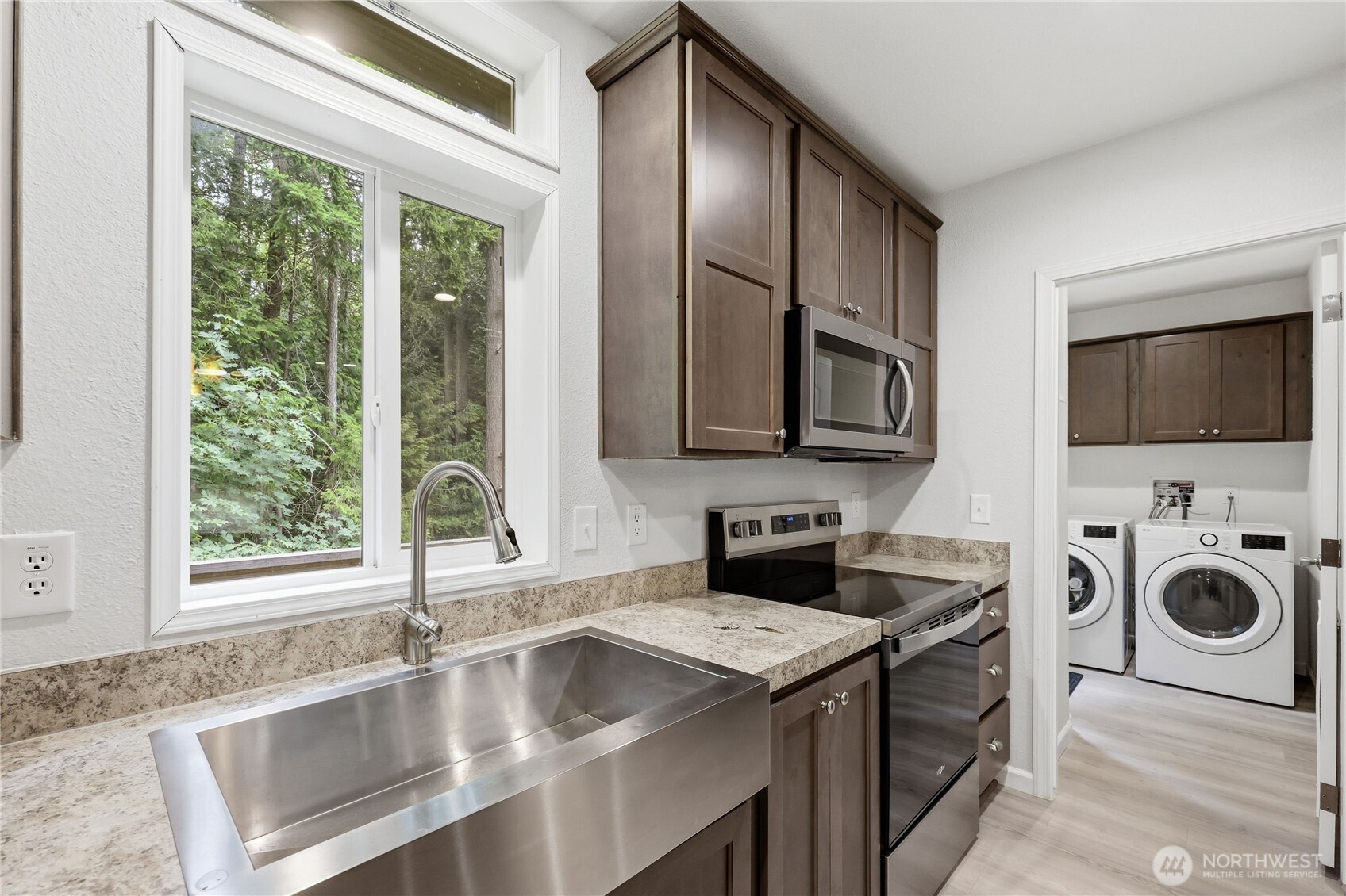 18142 Ne Diamond Drive Property Photo 19
