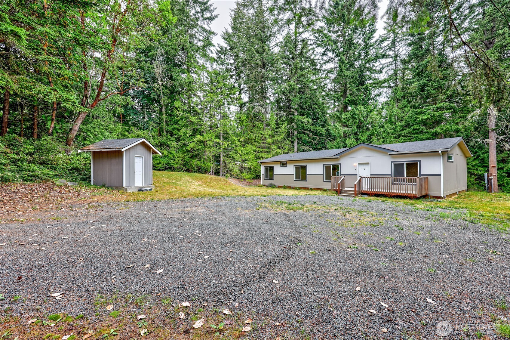18142 Ne Diamond Drive Property Photo 32