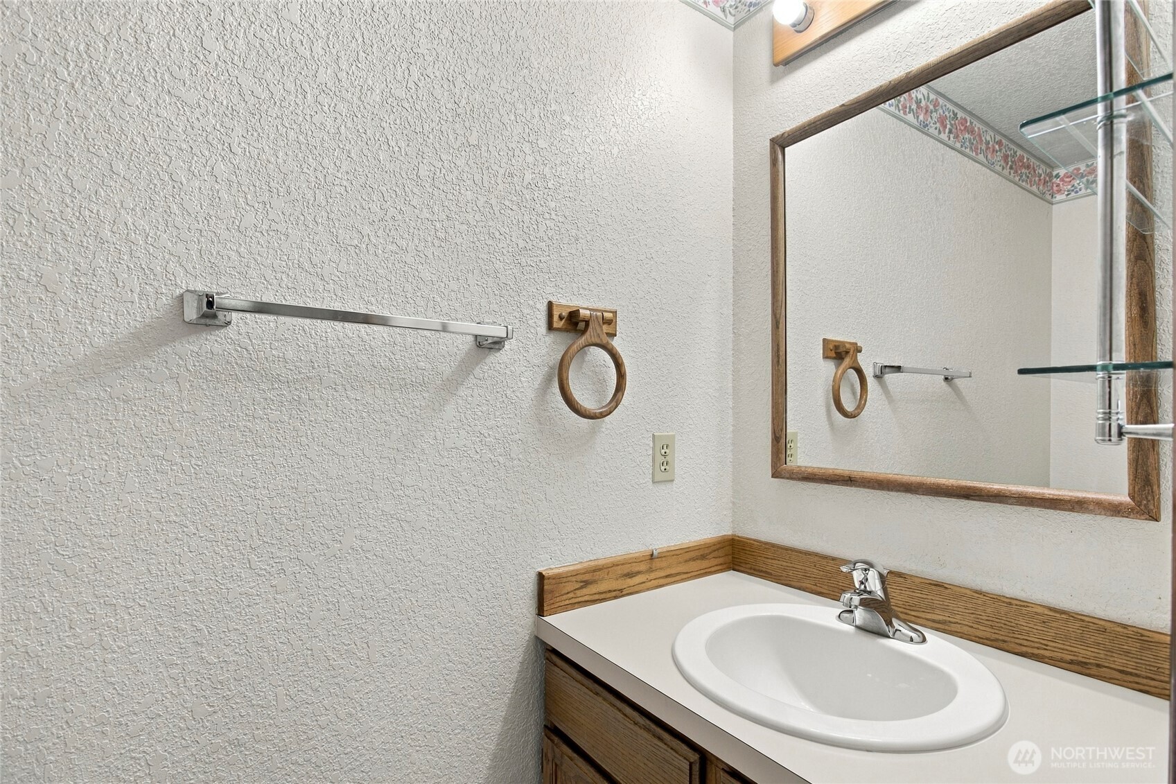2520 28th Avenue Property Photo 12