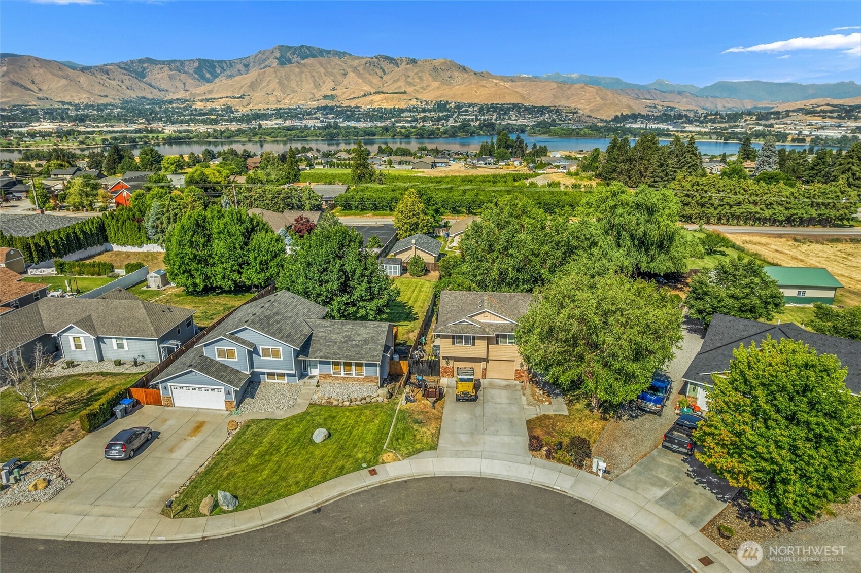 2970 Cascade Ridge Property Photo 3
