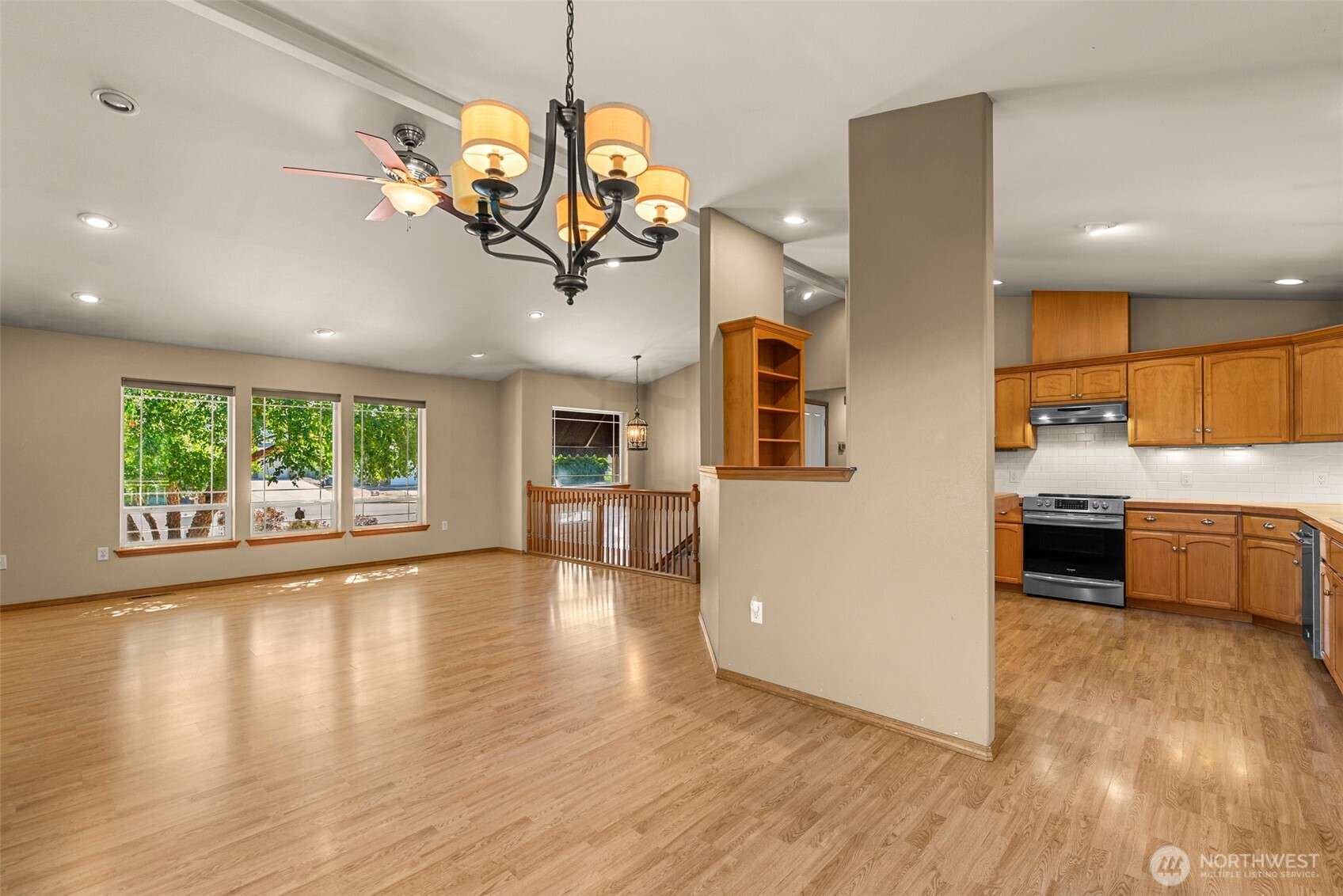 2970 Cascade Ridge Property Photo 9