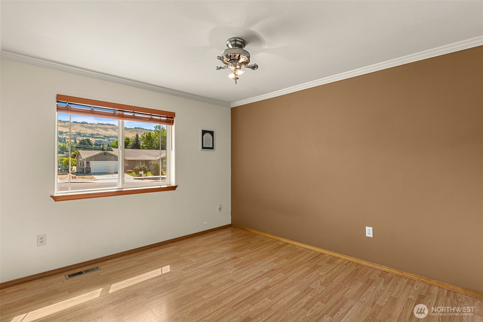 2970 Cascade Ridge Property Photo 15