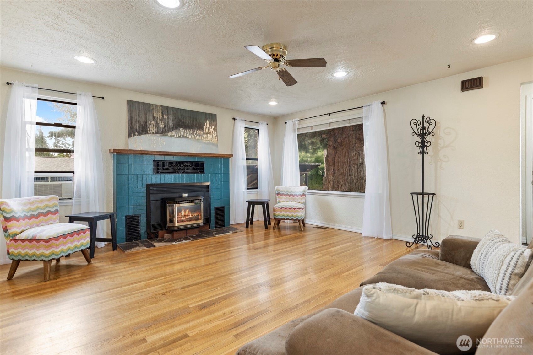 503 17th Street Property Photo 4