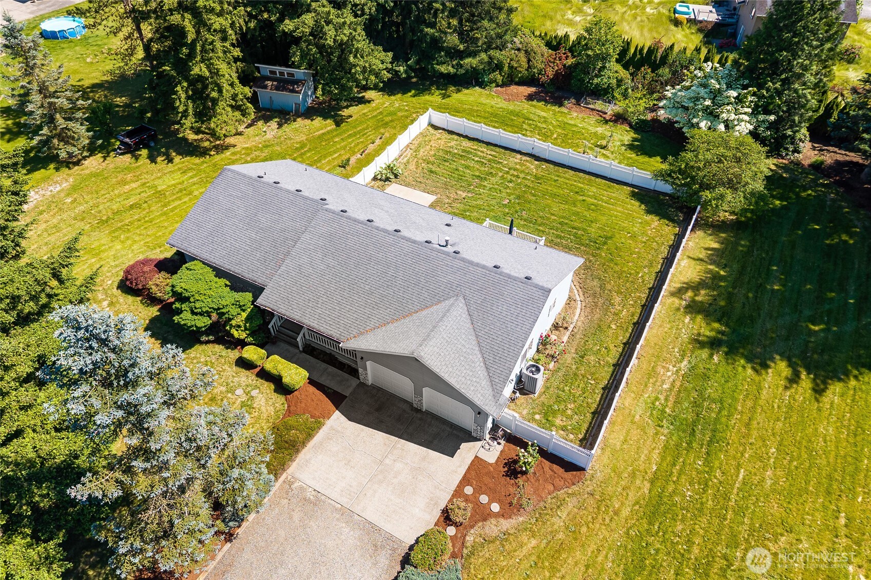 2525 Silves Court Property Photo 1