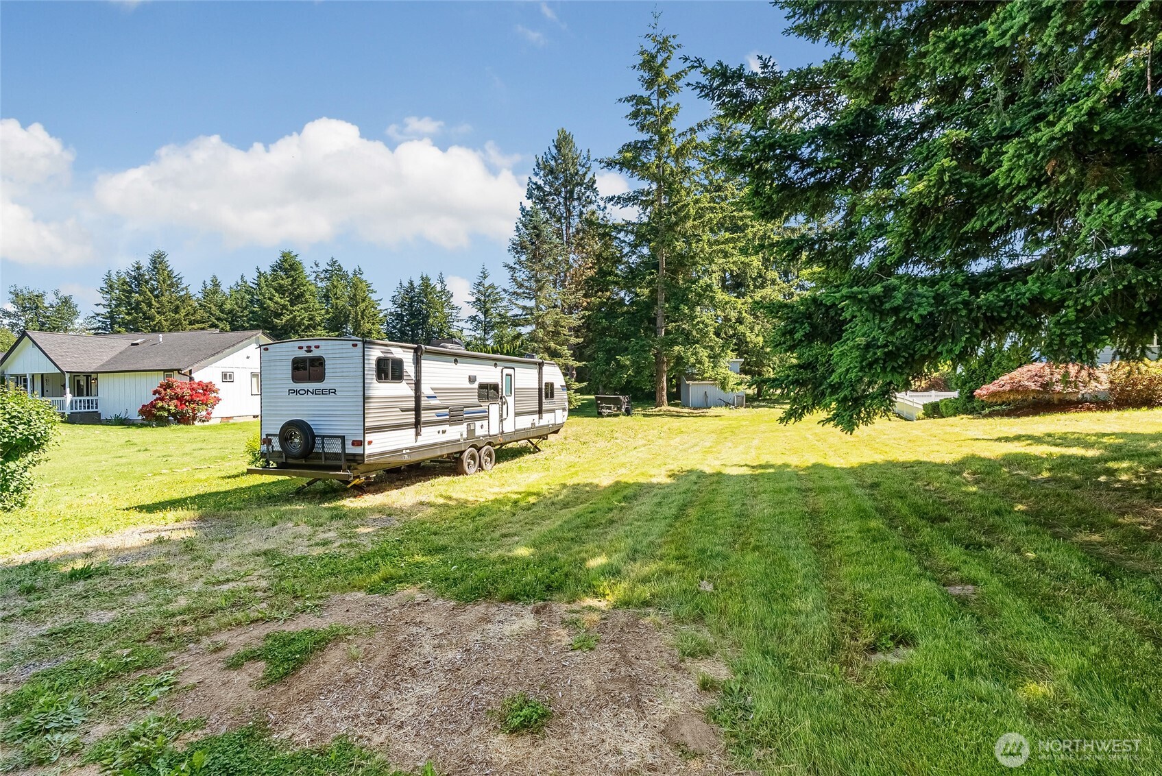 2525 Silves Court Property Photo 35