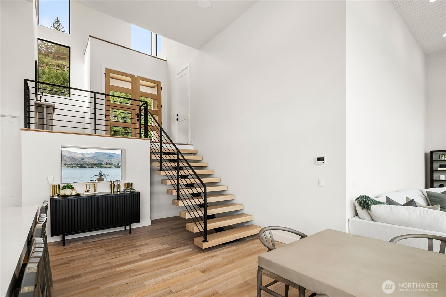 3212 S Lakeshore Road Property Photo 16