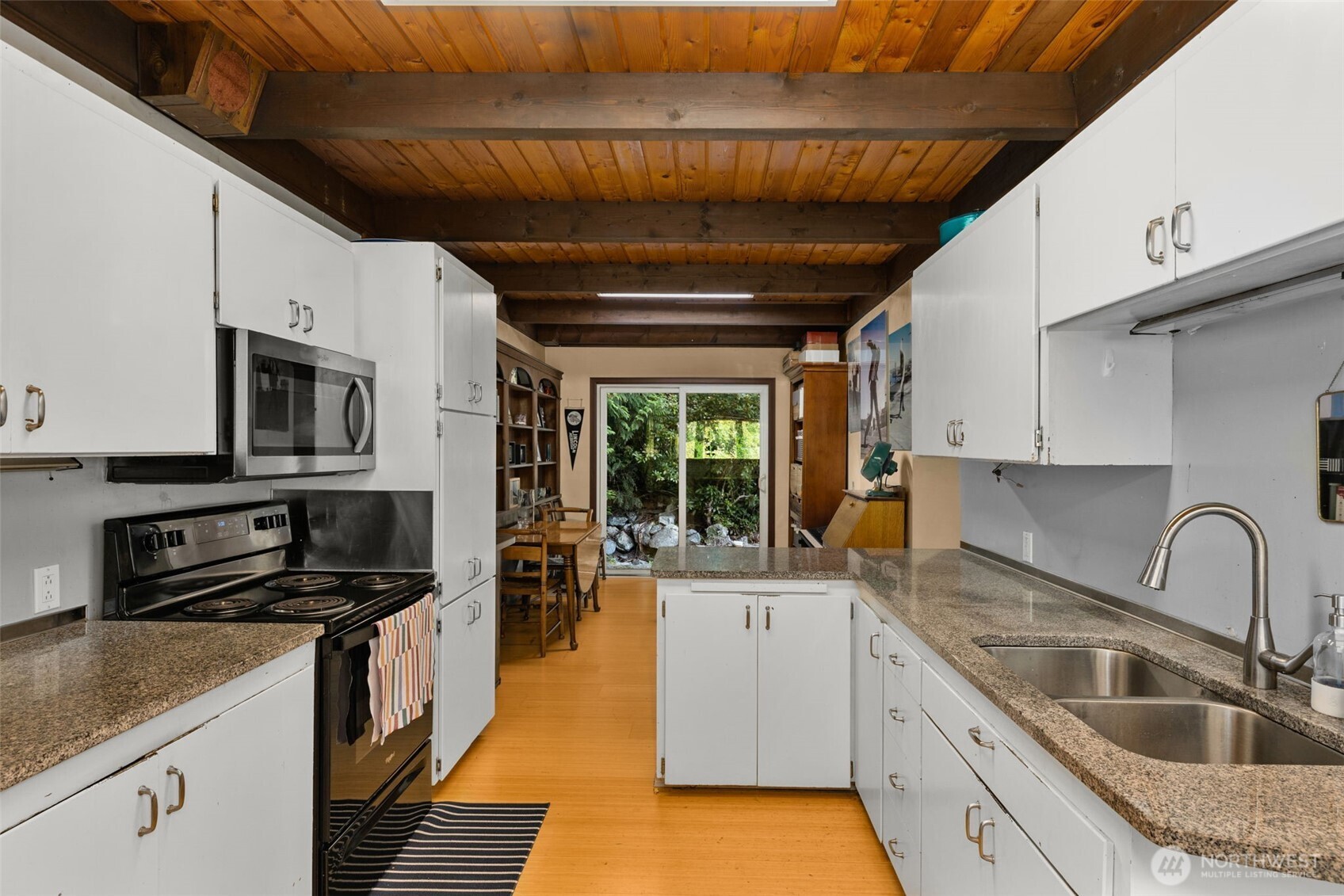 10911 Renton Issaquah Road Property Photo 5