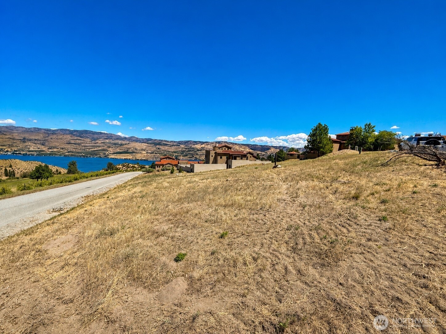 202 Bandera Way Property Photo 7