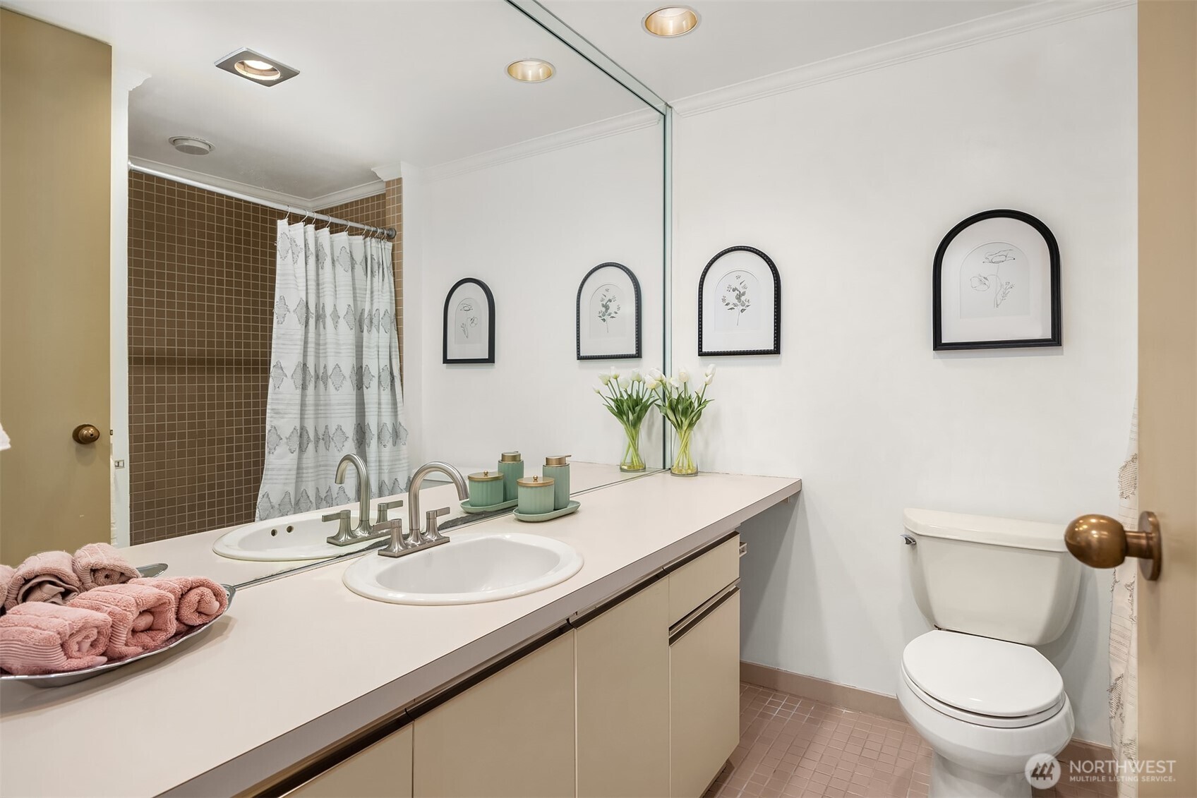 98 Union Street 503 Property Photo 19