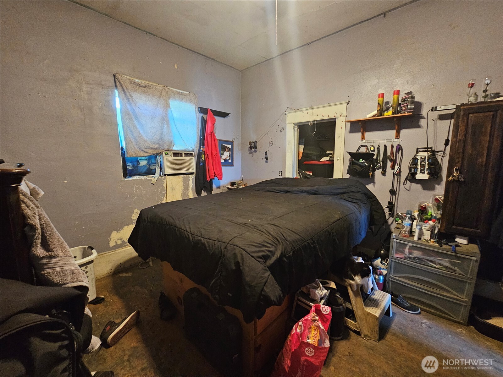 531 Columbia Street Property Photo 6
