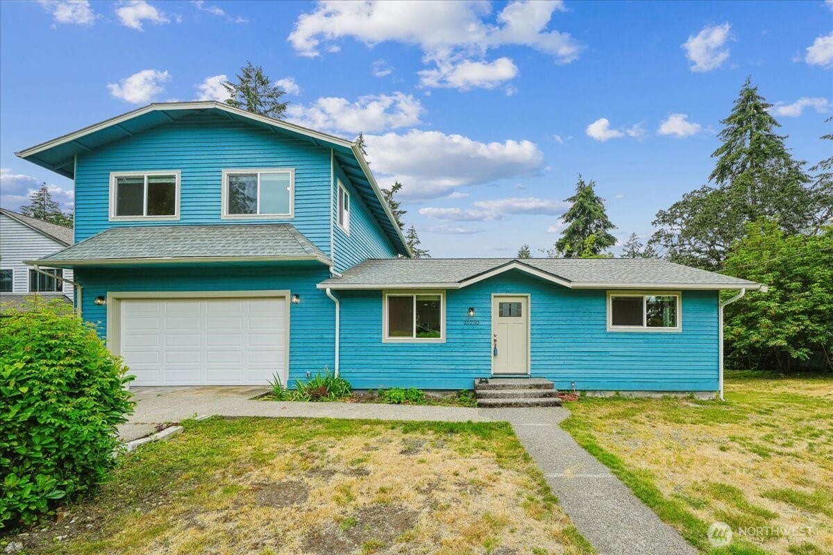 10230 Wilkeson Street Property Photo 3