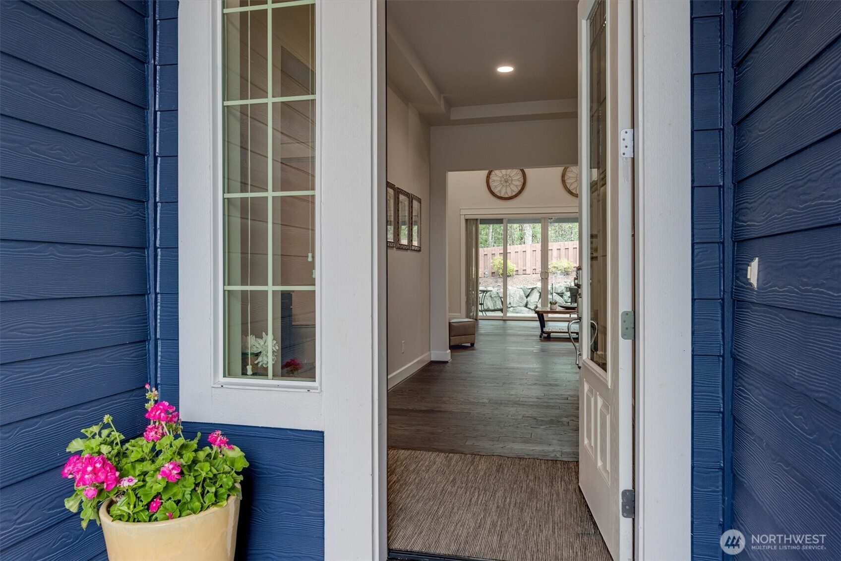3425 Arrowroot Street Property Photo 4