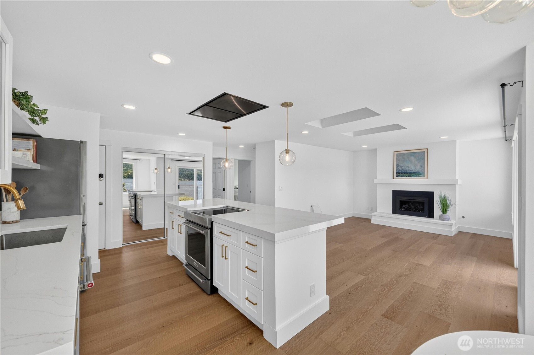 610 Northshore Drive 6121 Property Photo 5