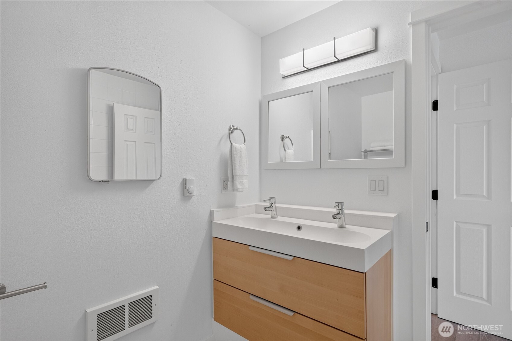 610 Northshore Drive 6121 Property Photo 14