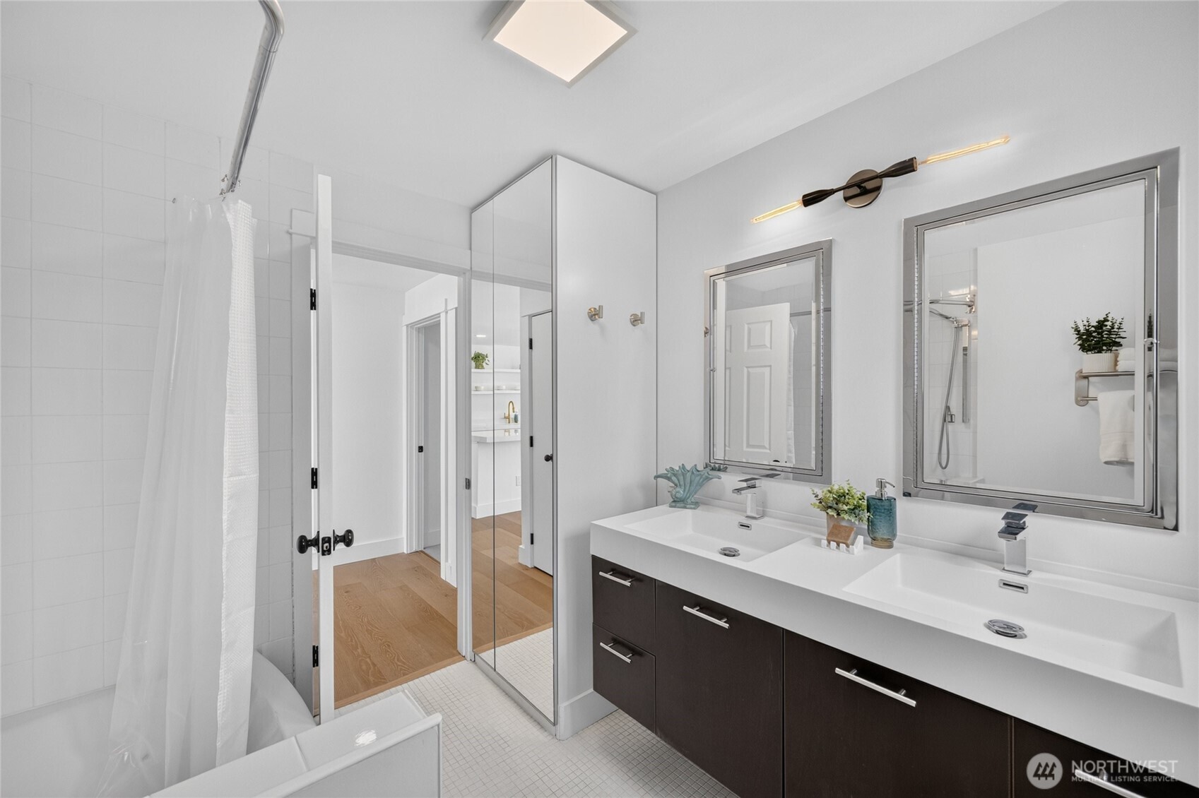 610 Northshore Drive 6121 Property Photo 18