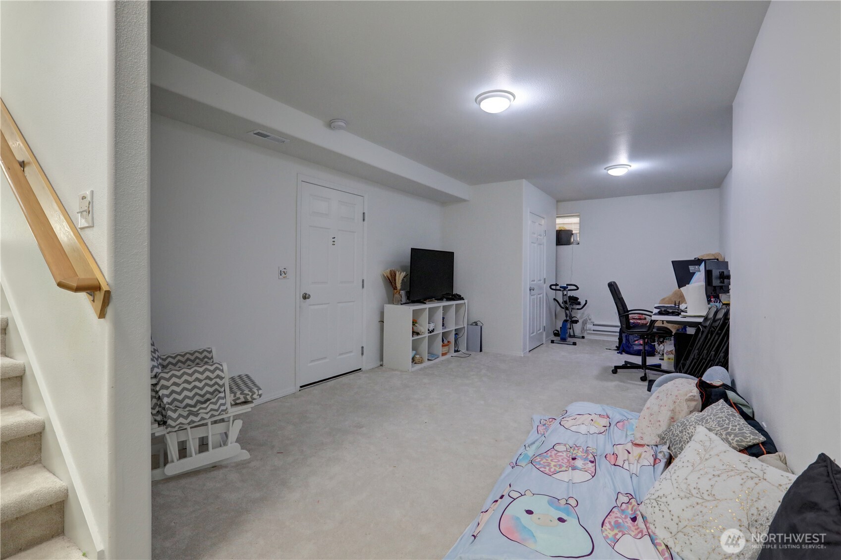 13021 12th Place Property Photo 6