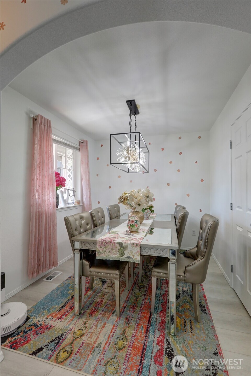 13021 12th Place Property Photo 7