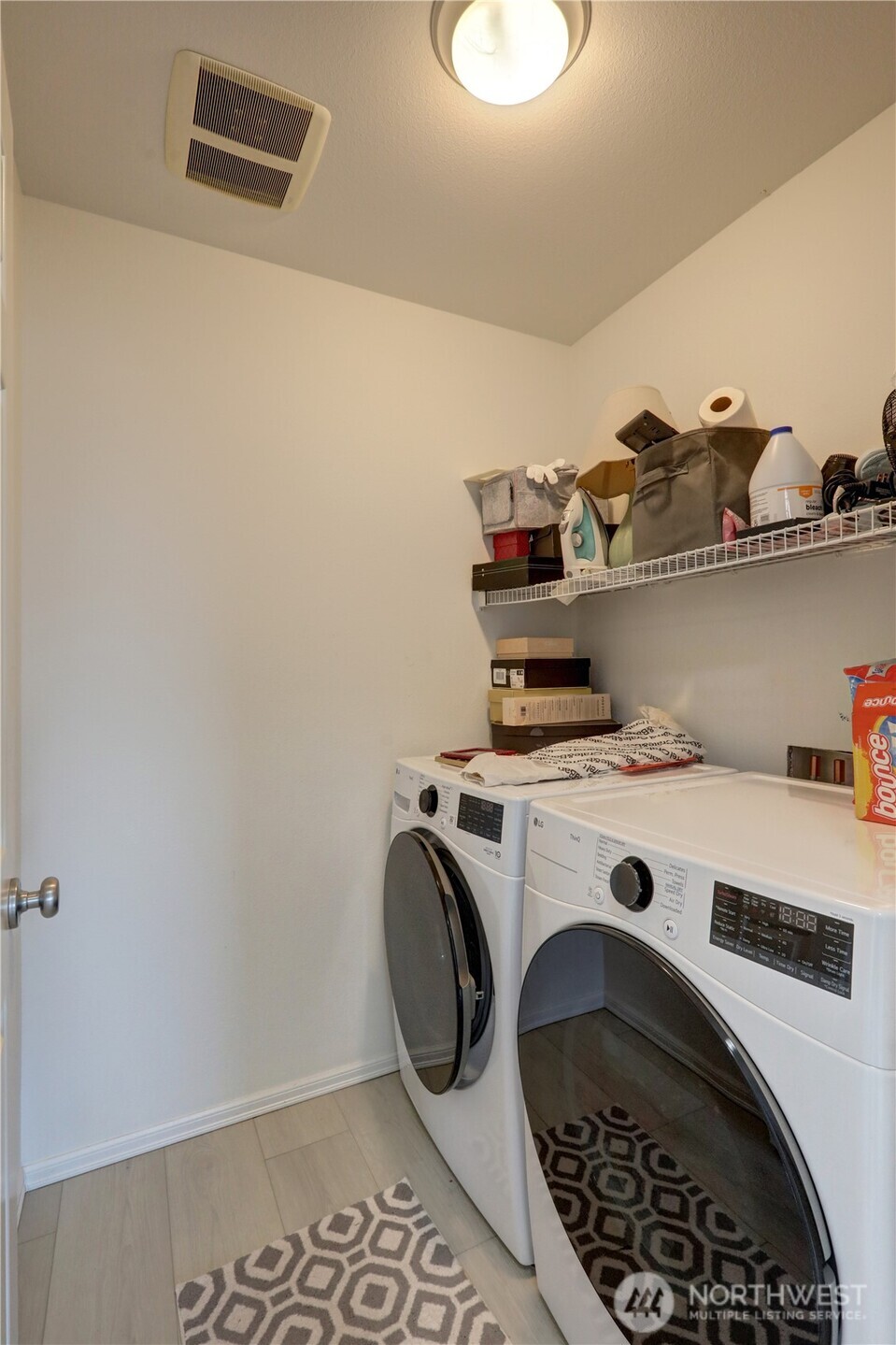 13021 12th Place Property Photo 11