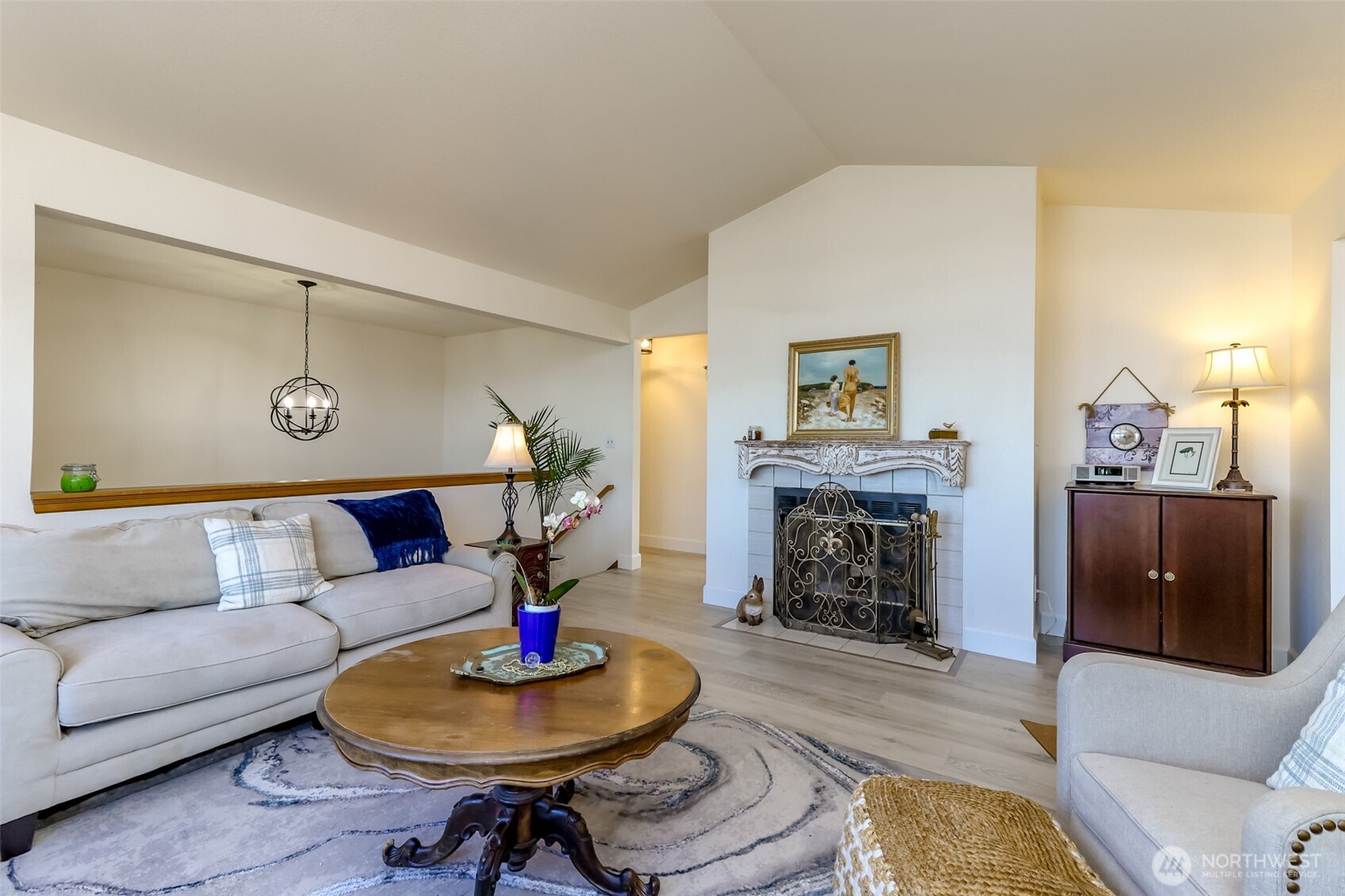 5531 Beverly Avenue Property Photo 11