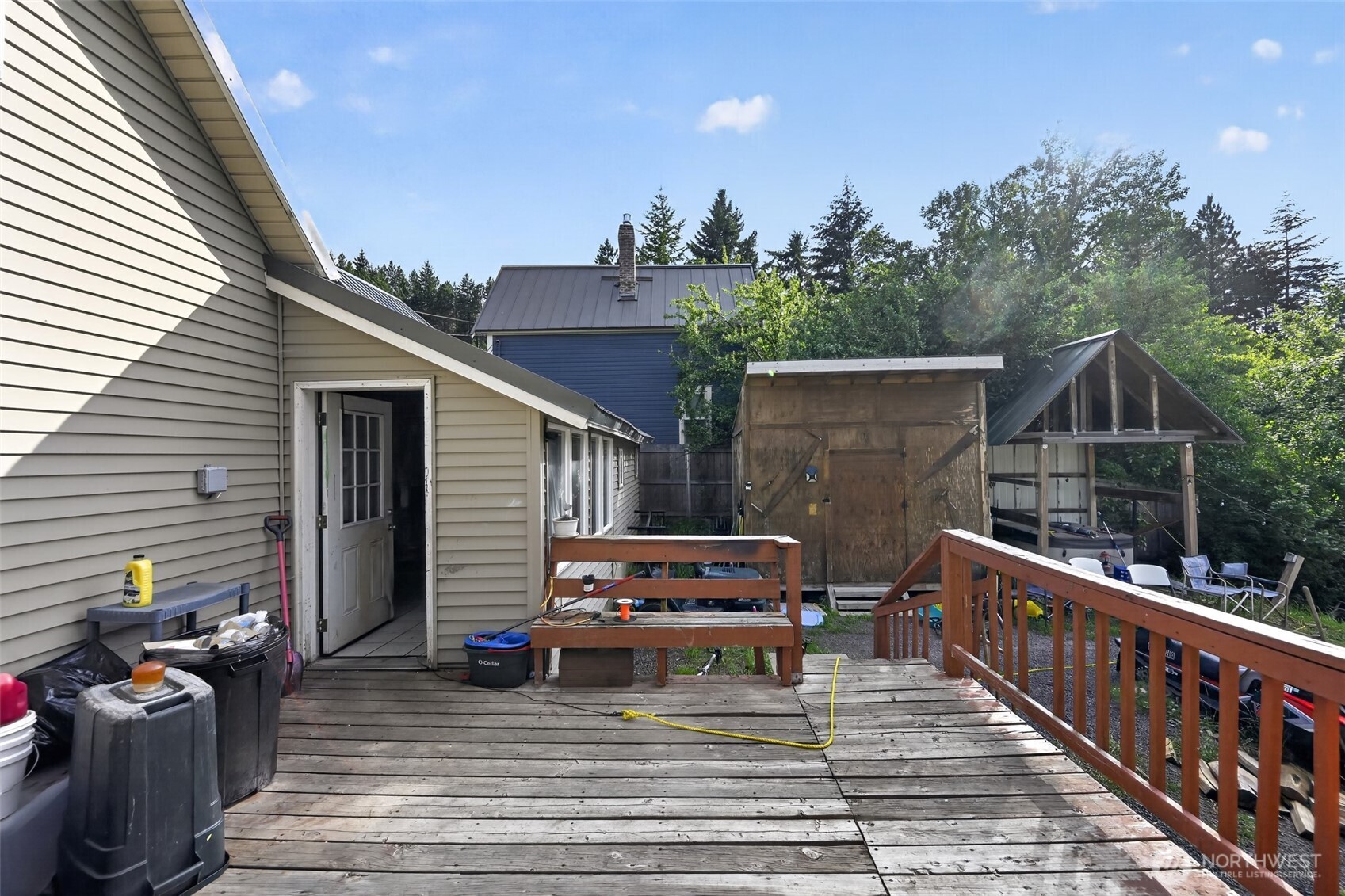 207 W Montana Avenue Property Photo 5