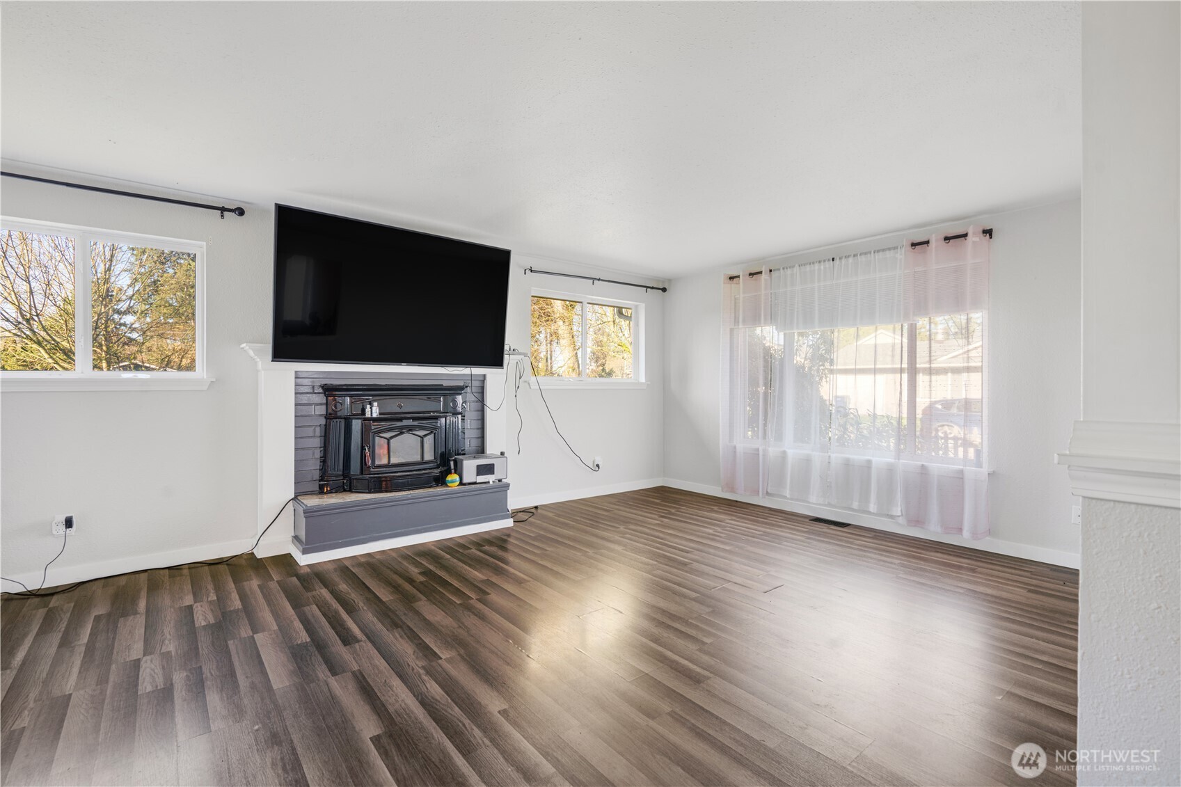 103 91st Avenue Property Photo 3