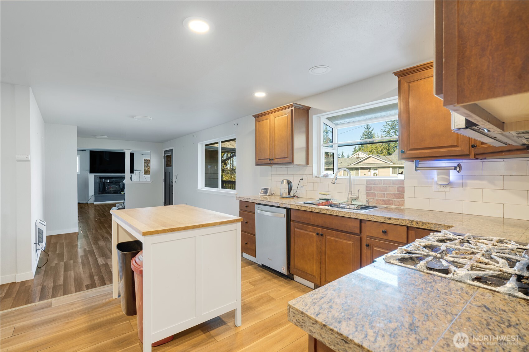 103 91st Avenue Property Photo 13
