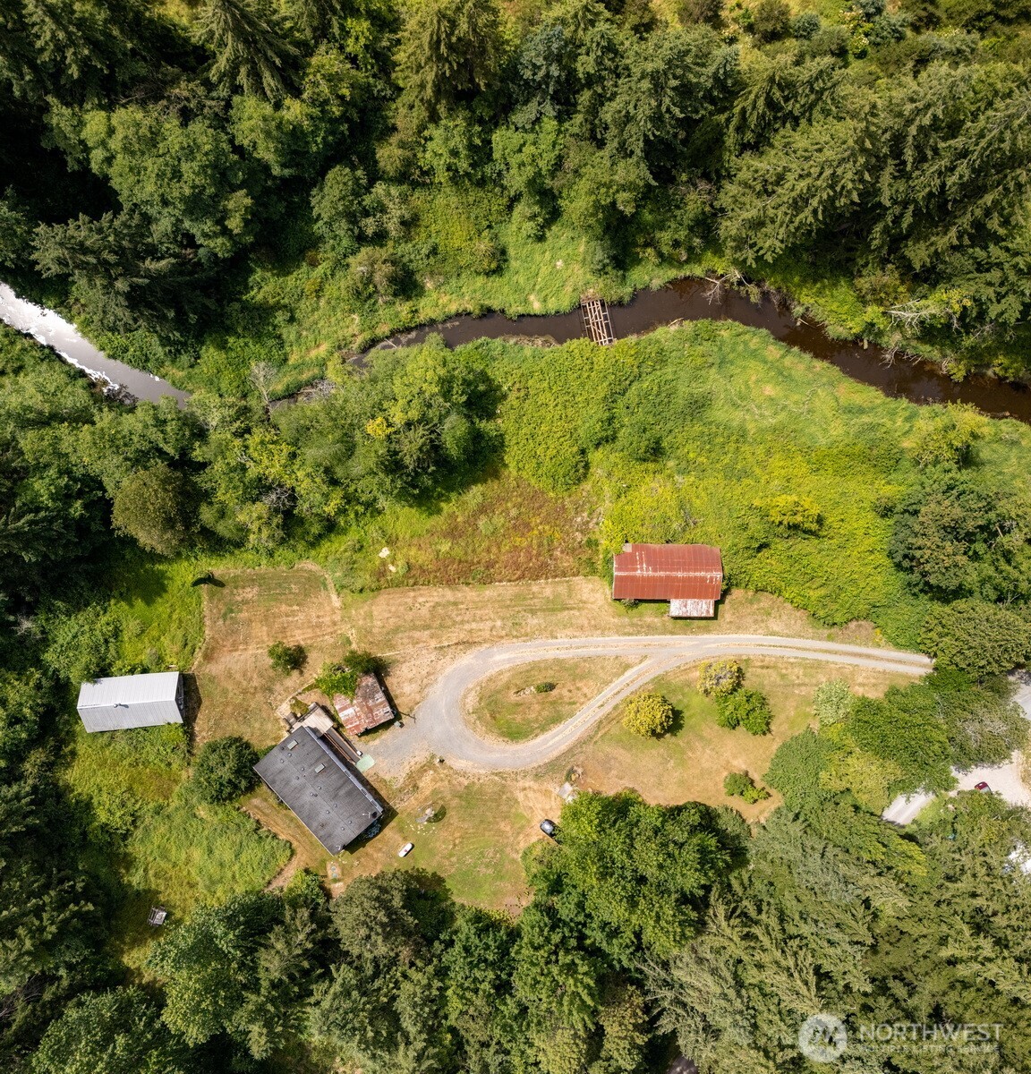 3908 Holtzheimer Trail Property Photo 2