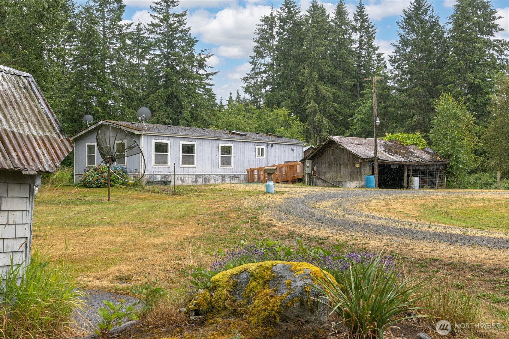 3908 Holtzheimer Trail Property Photo 35