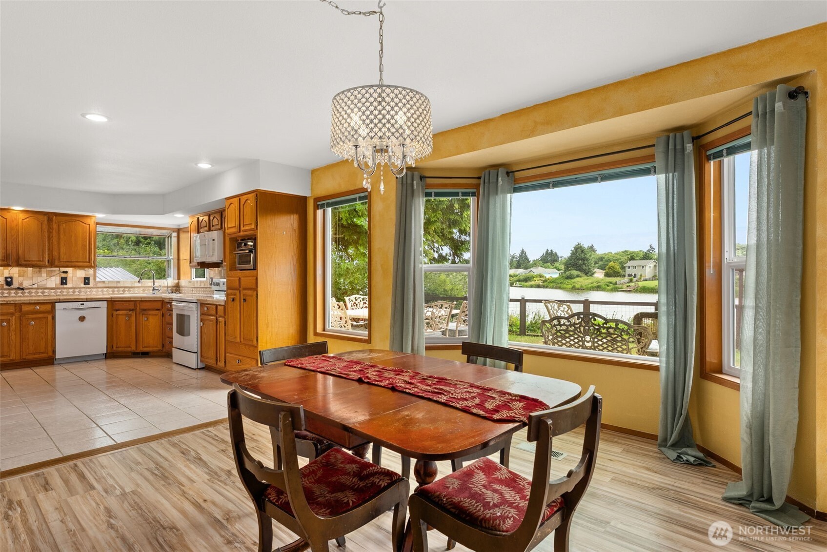 526 Sunset Avenue Property Photo 15