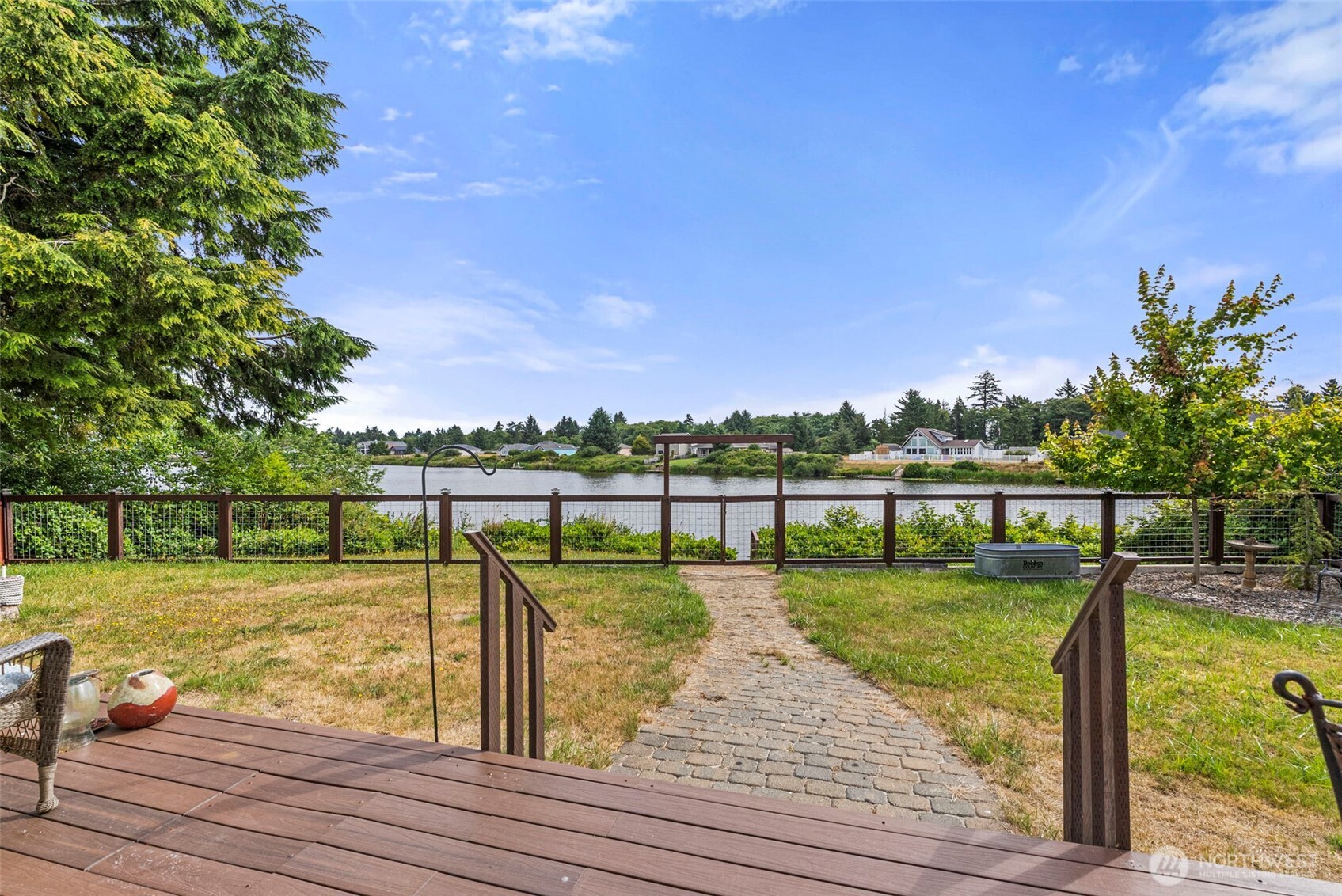 526 Sunset Avenue Property Photo 25