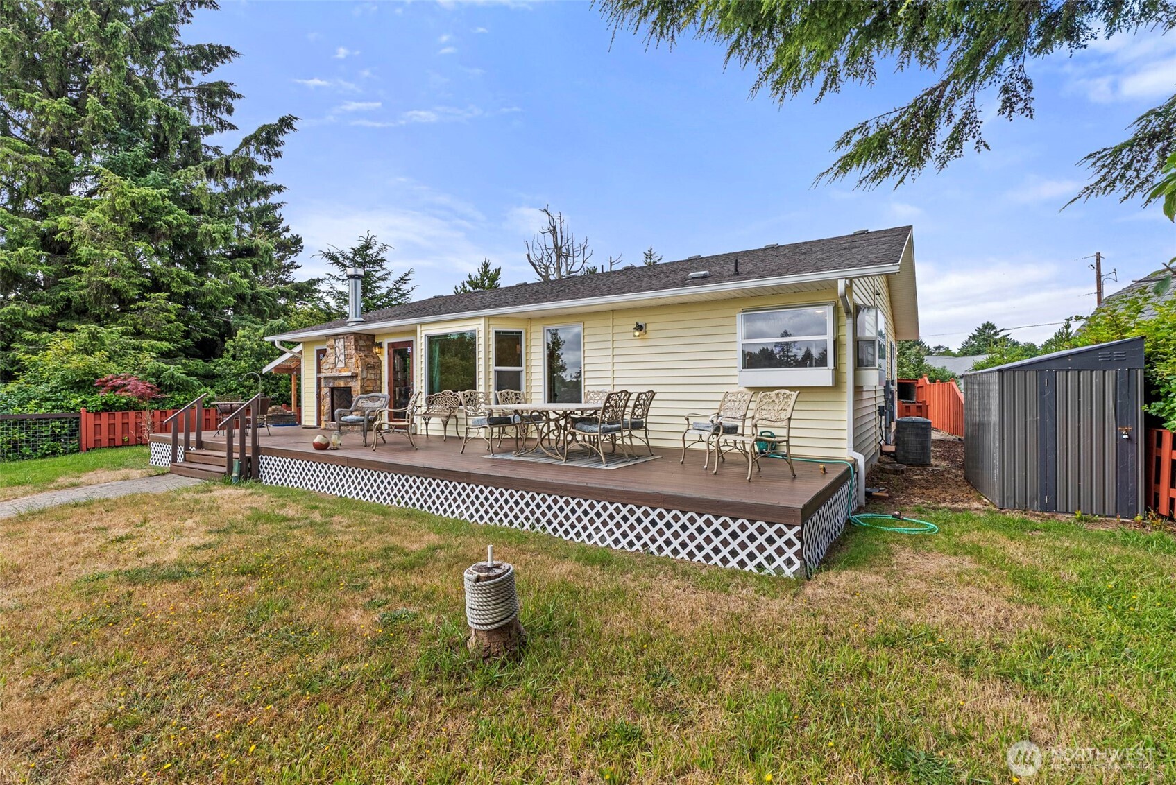 526 Sunset Avenue Property Photo 34