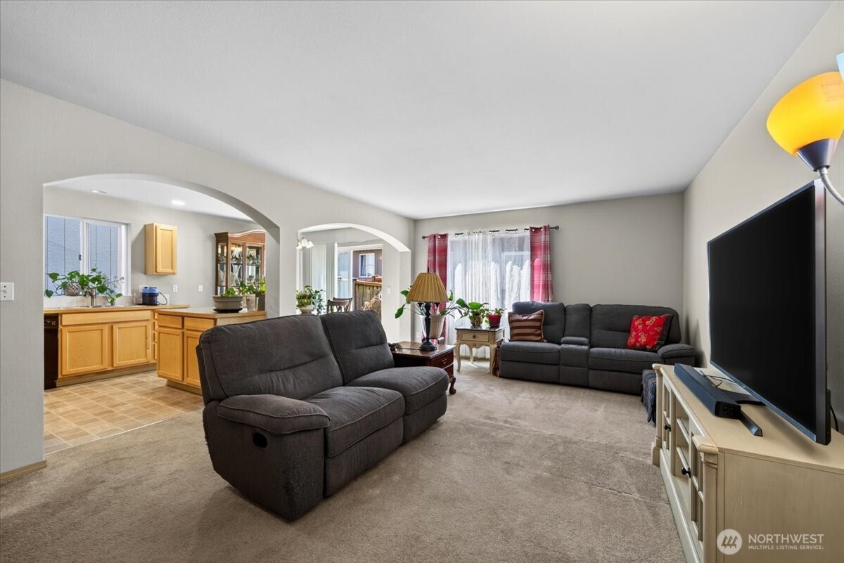 7240 177th Street Property Photo 10