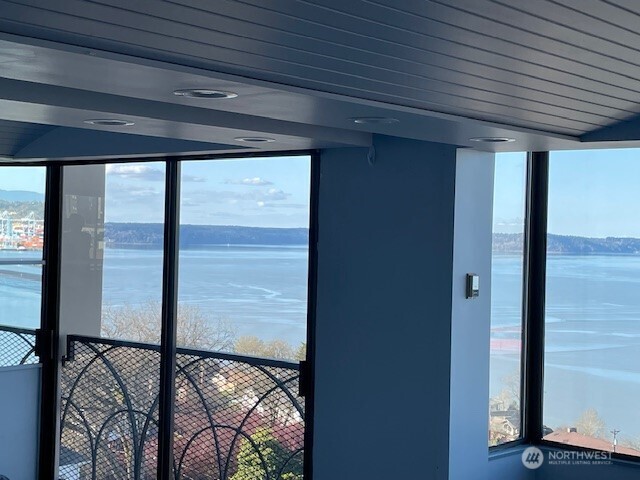 404 N D Street 11e Property Photo 17