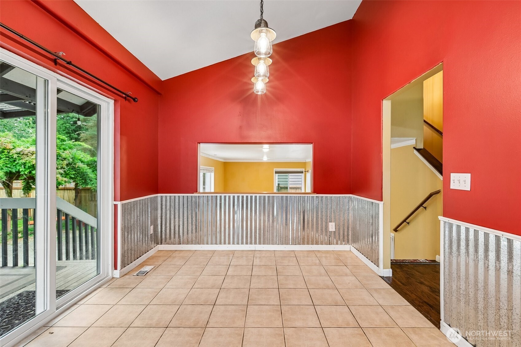 811 5th Drive Property Photo 16