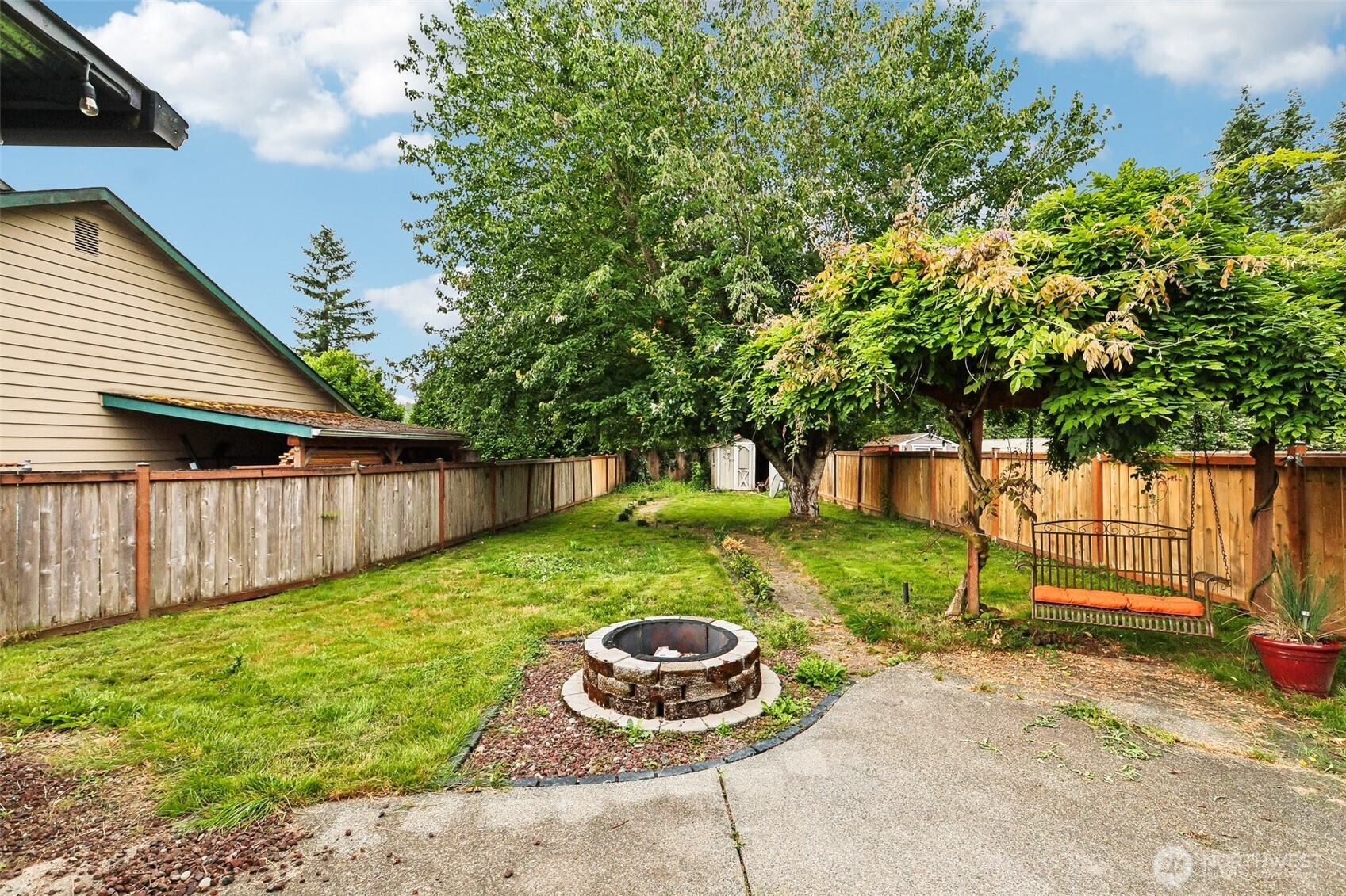 811 5th Drive Property Photo 33