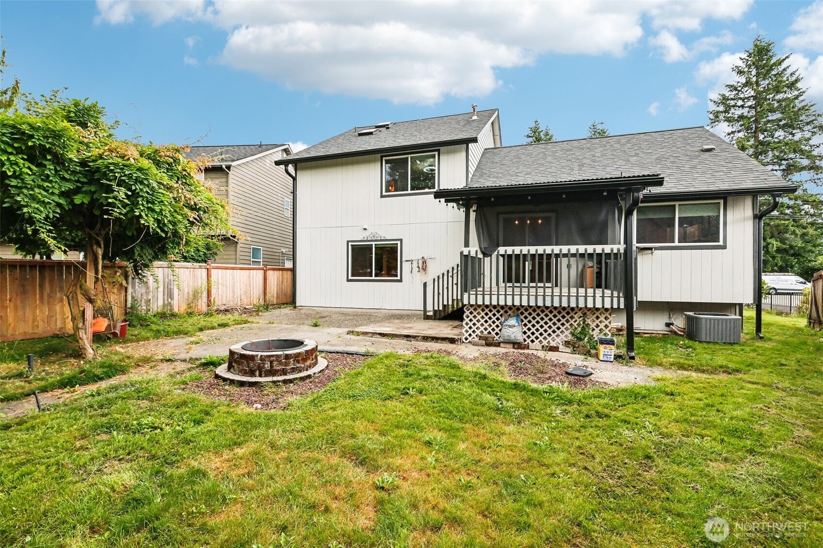 811 5th Drive Property Photo 35