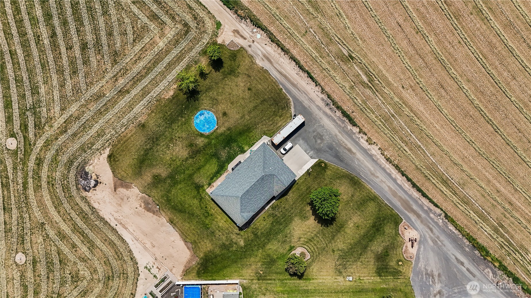 12294 Road 9.5 Property Photo 4
