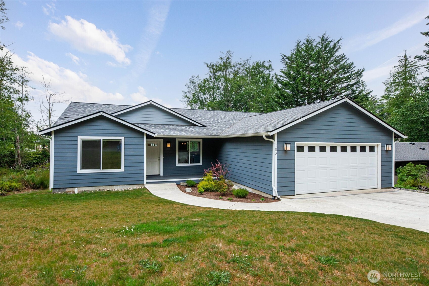 183 Rainier Lane Property Photo 1