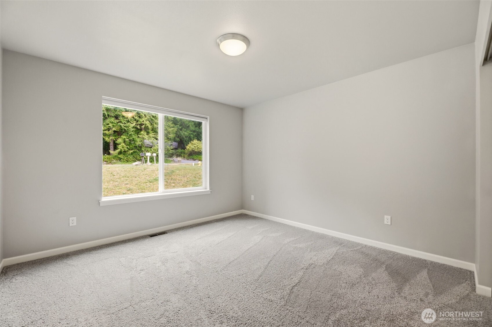 183 Rainier Lane Property Photo 16