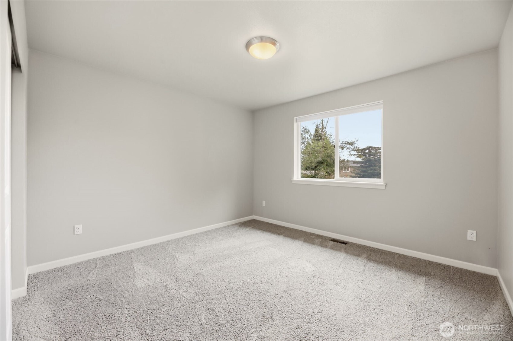 183 Rainier Lane Property Photo 18
