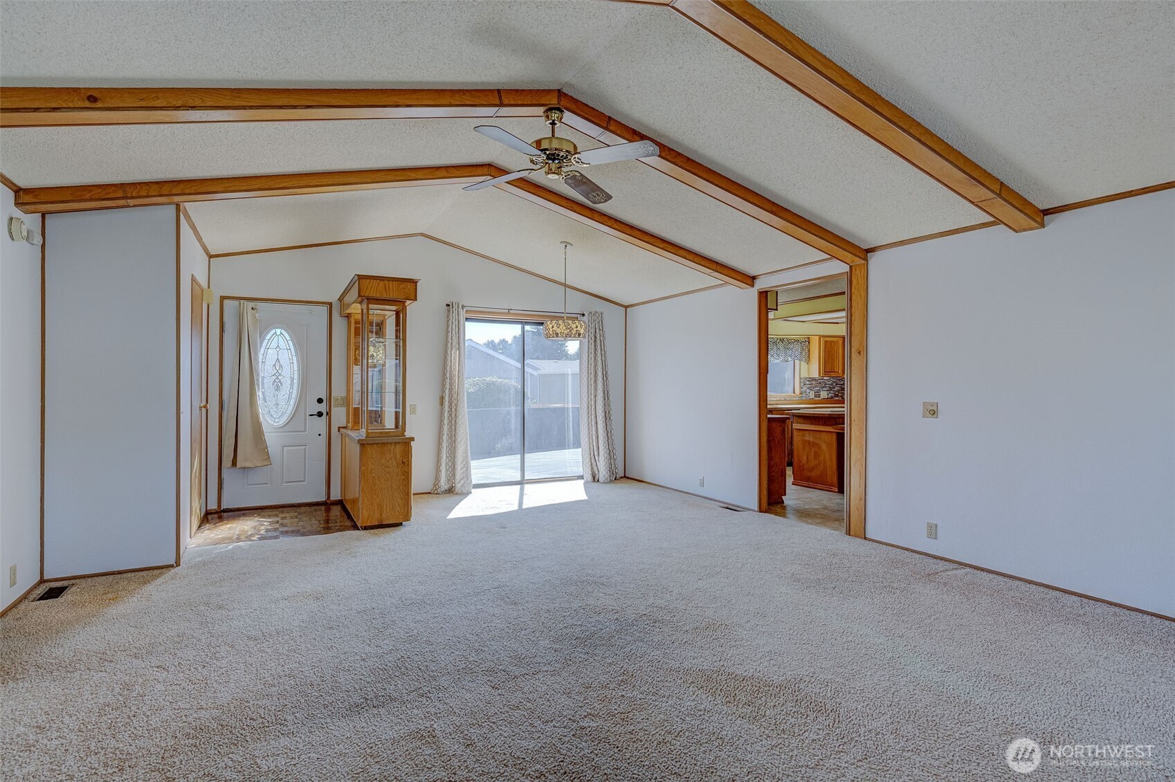 1308 Glacier Place 67 Property Photo 6