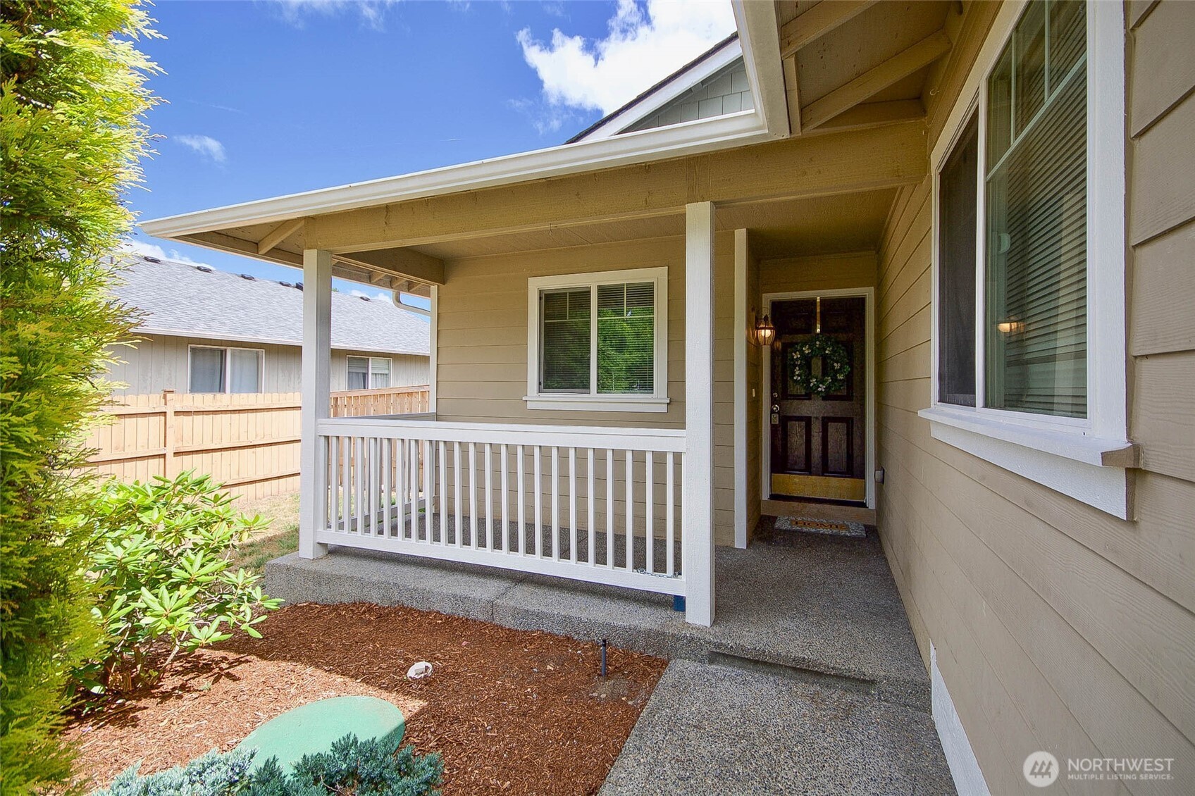 15207 Carter Loop Property Photo 3