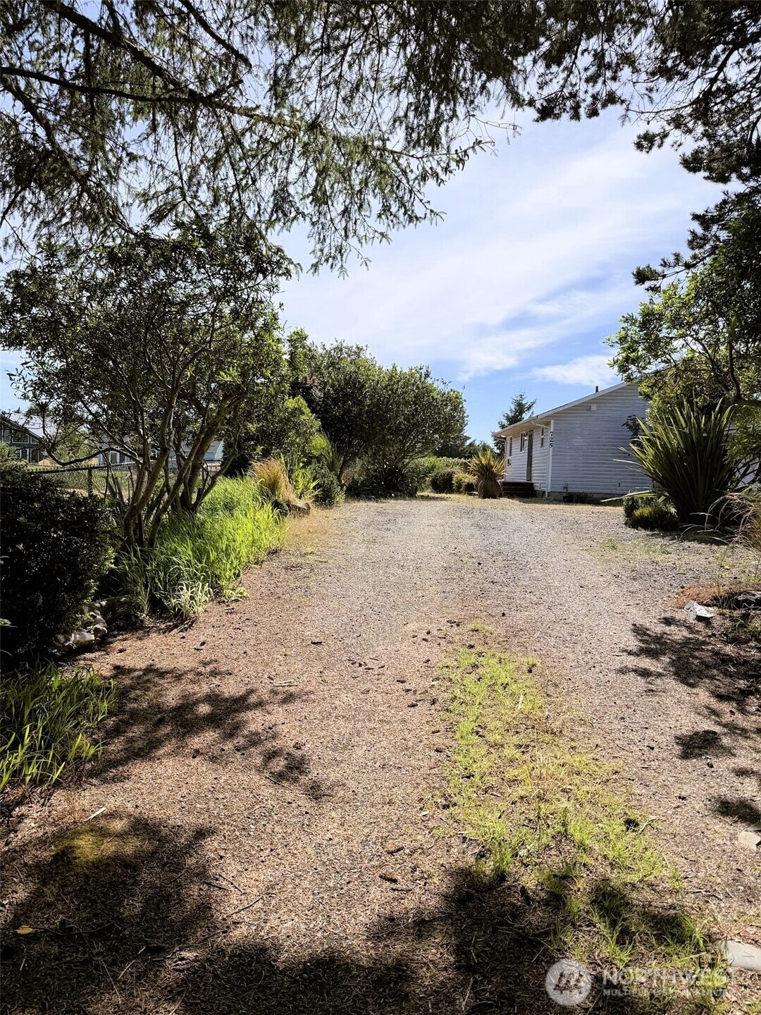 725 Wawona Avenue Property Photo 20