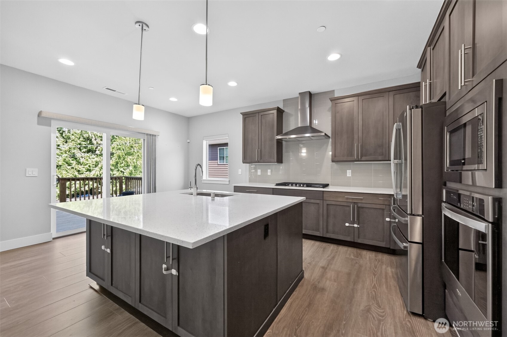 1720 182nd Place Property Photo 11