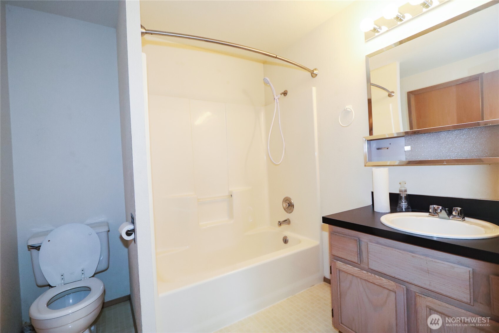 243 Octopus Avenue Property Photo 13