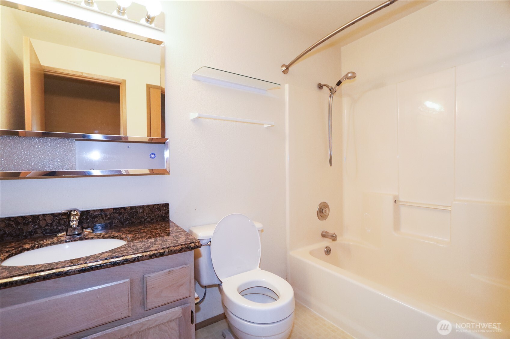 243 Octopus Avenue Property Photo 14