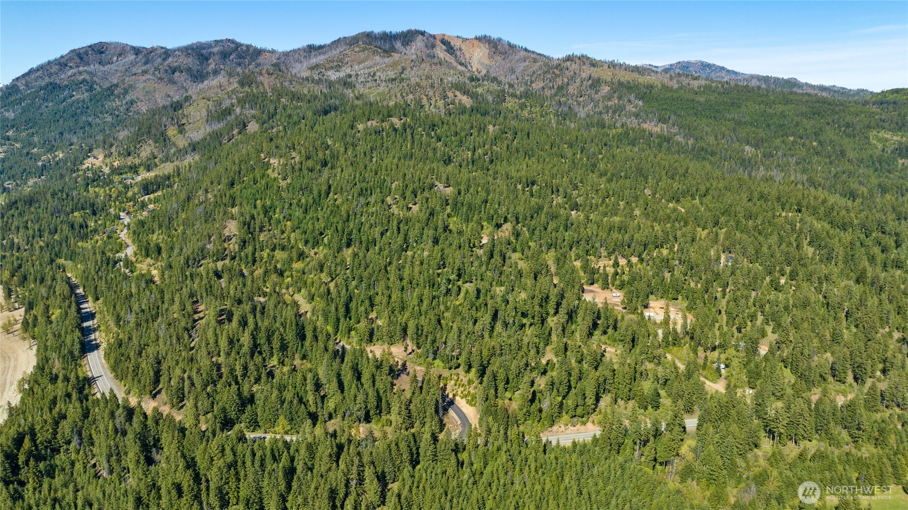10 Newport Creek Loop Property Photo 3