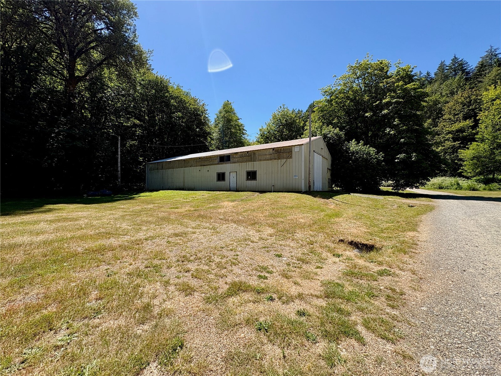 23501 N Us Highway 101 Property Photo 7