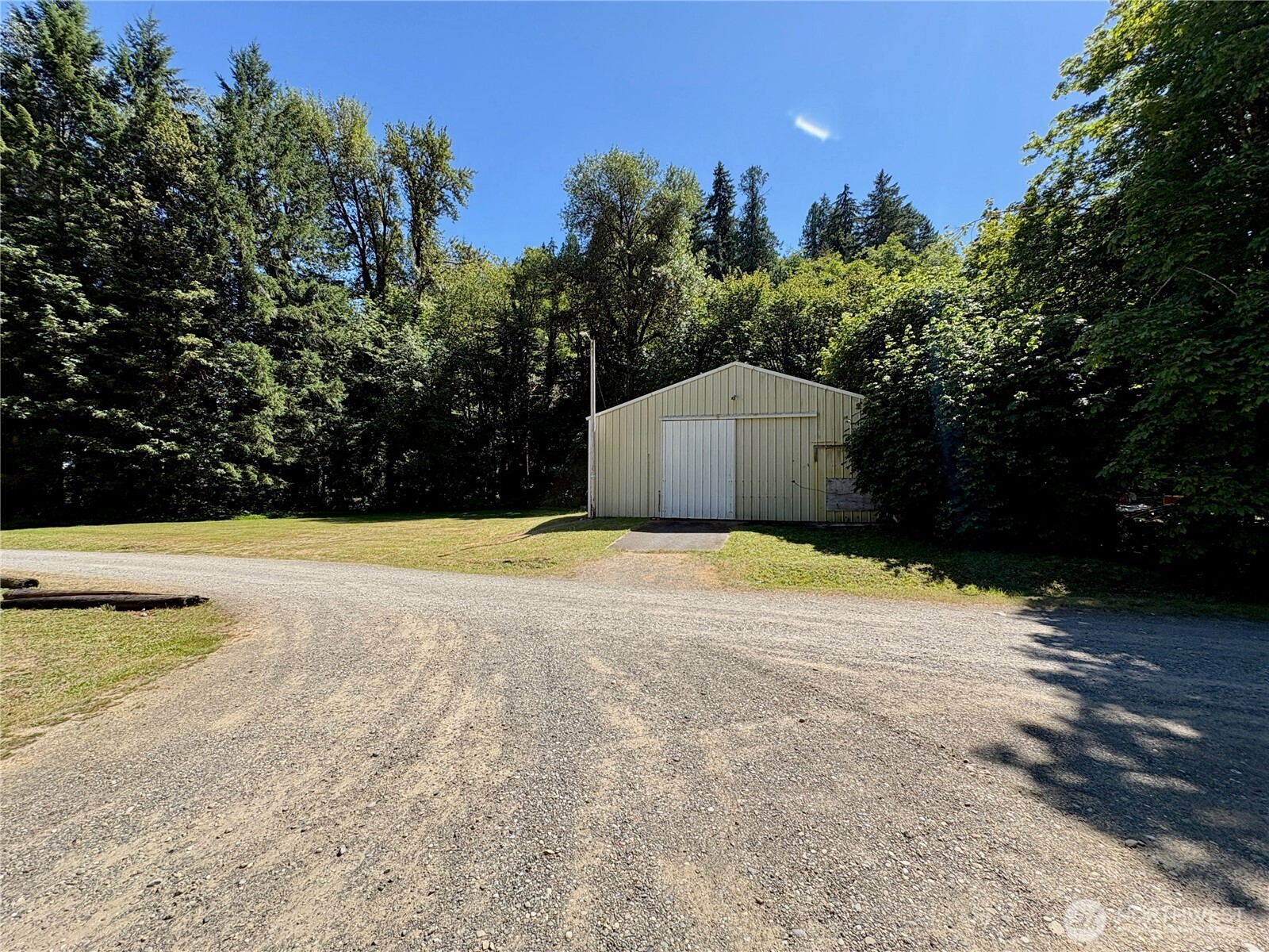 23501 N Us Highway 101 Property Photo 16