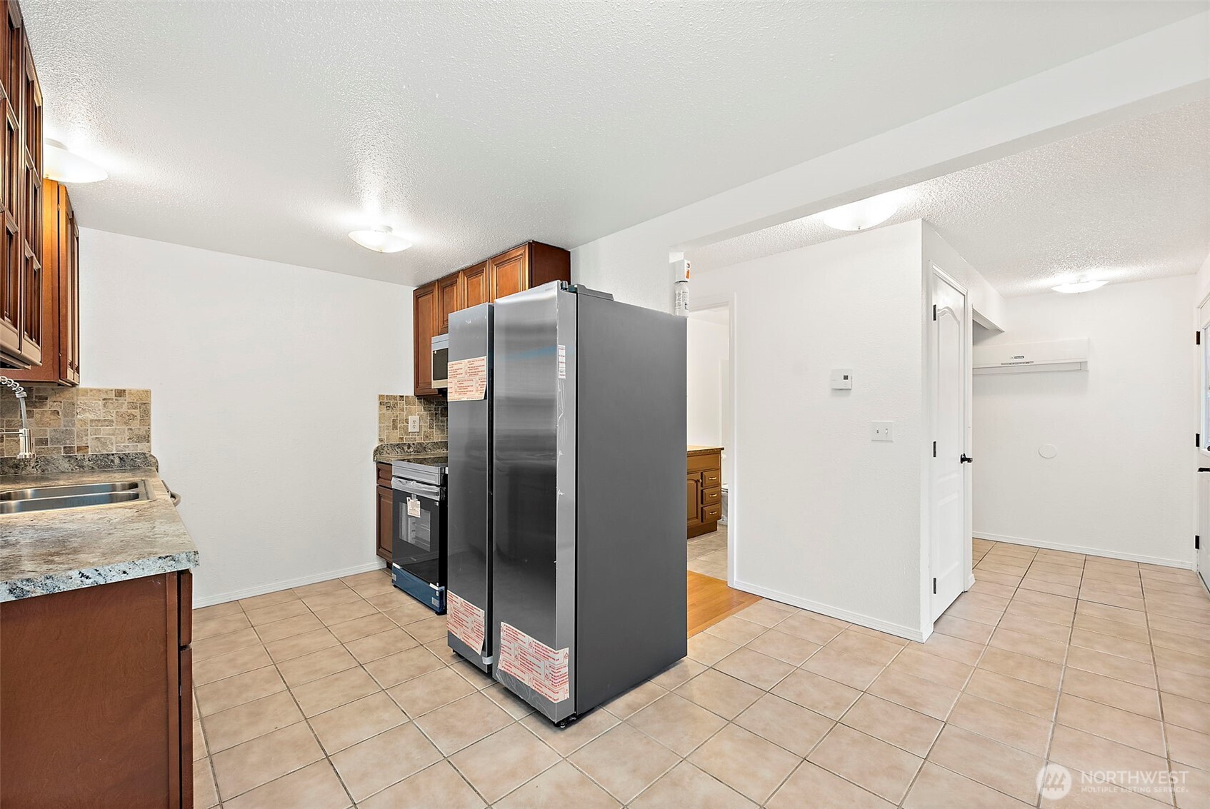 8314 S Park Avenue Property Photo 8